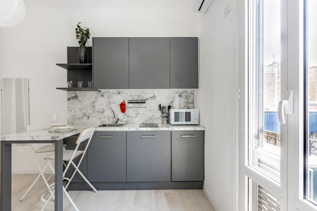 Bright Apt 600Mt From Viale Zara! Milano Esterno foto